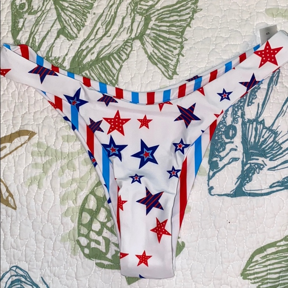 🇺🇸🌟RED WHITE AND BLUE SHEIN BATHING SUIT BOTTOM